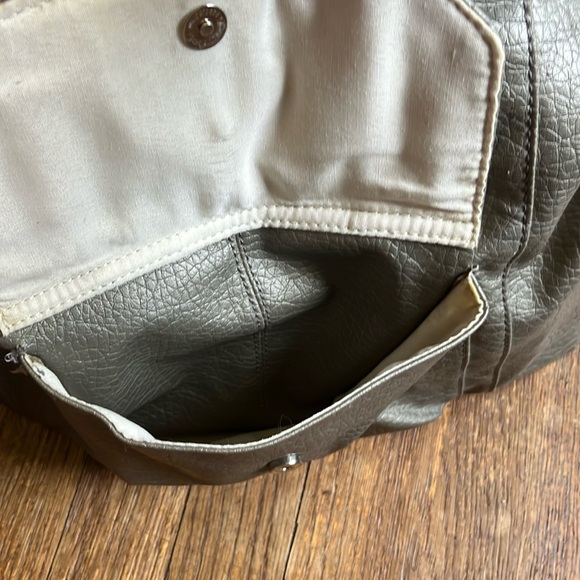 Nine West large shoulder bag textured faux leather gray green - Picture 5 of 14